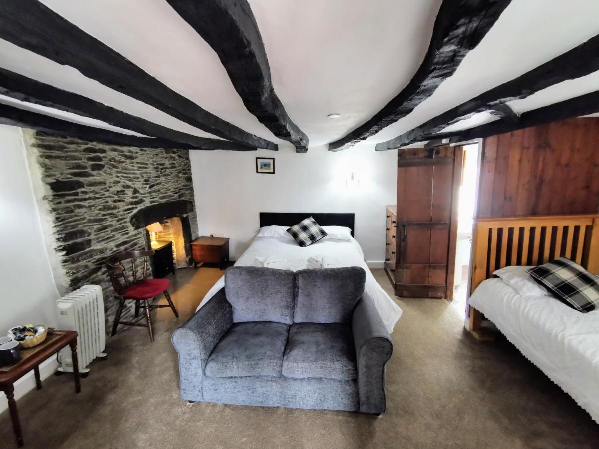 The Darlington Hotel Camelford Exteriör bild